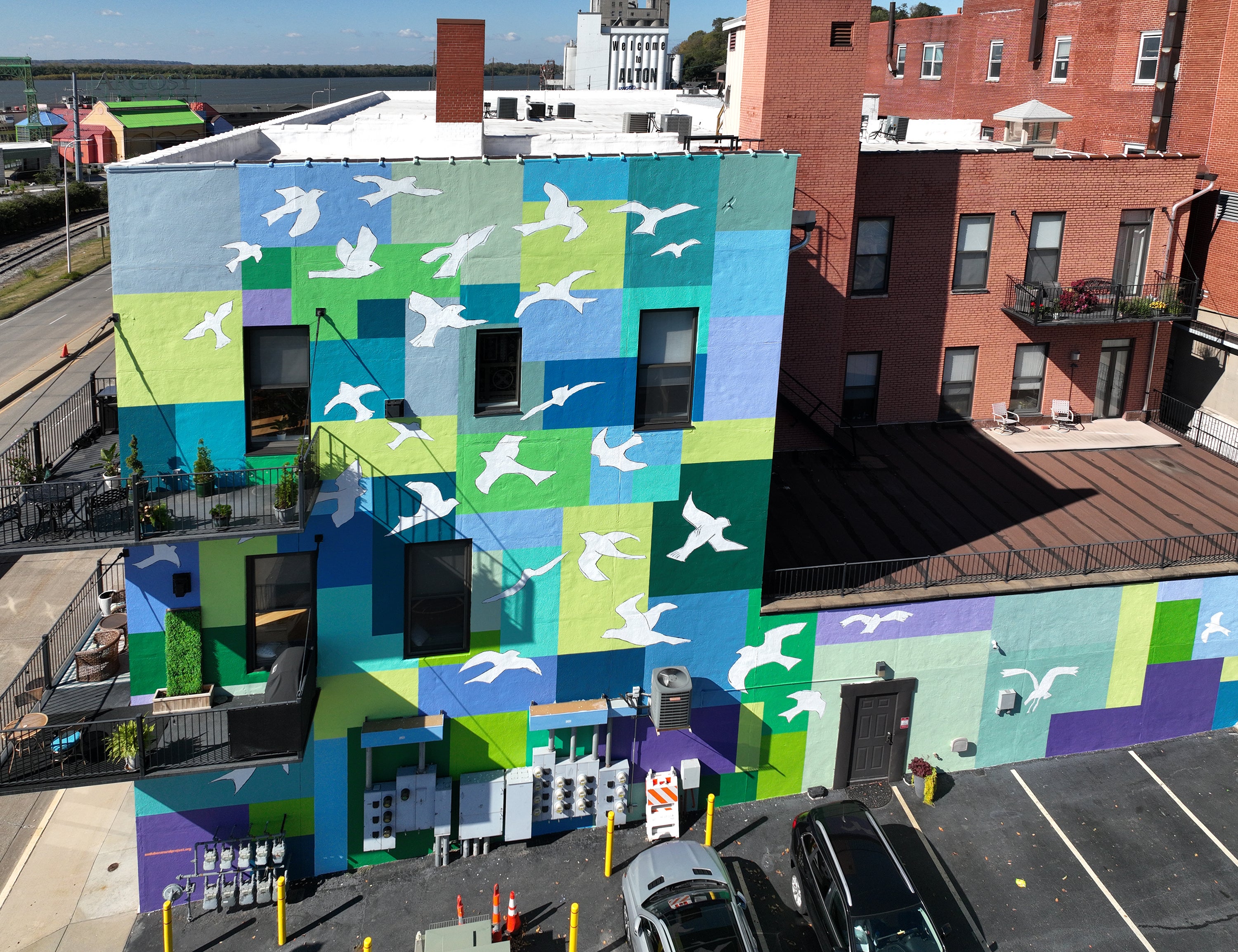 Alton Flyway Mural by James K. Schmidt and Robert Fishbone Audubon